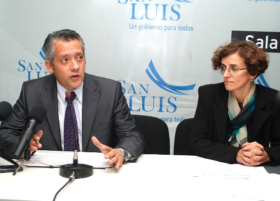 El ministro de Hacienda y Obras Públicas, José María Emer, expresó que el aumento en la tarifa eléctrica sólo será del 16% para el 80% de los ciudadanos