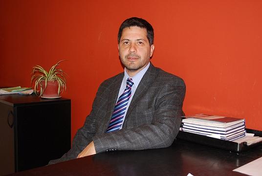 Jefe de Programa Infraestructura y Sociedad, Dr. Jorge Abdala.