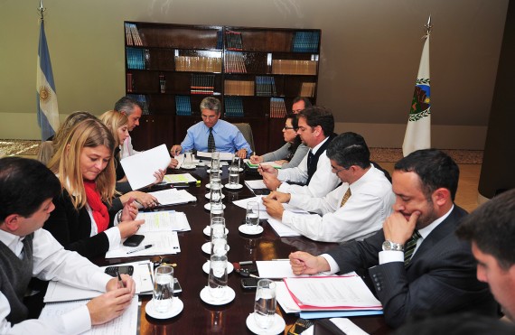 Poggi encabeza una nueva reunión de gabinete en Terrazas del Portezuelo