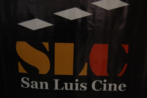San Luis cine compite con la película Samurai. 