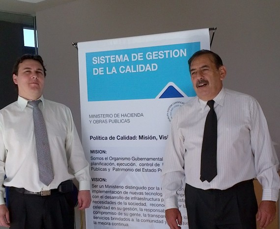 Walter Lucero y Raúl Novillo, representantes del Equipo de Calidad, obtuvieran el certificado de Auditor Líder en ISO 9001:2008.