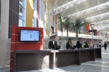 Estación de Interconexión Regional de Ómnibus. La AUI ofrece un servicio de Internet LAN (cableada) y por Wi-Fi. Ambos gratuitos