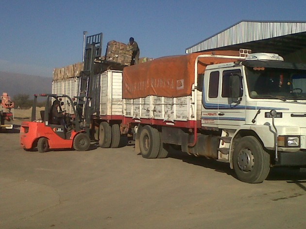 Los camiones transportaron 42700 kilos de carton