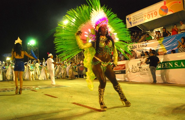 El carnaval es el espectáculo intercultural mas convocante de la provincia