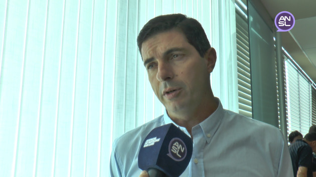 Fernando Larroudé intendente de Buena Esperanza.