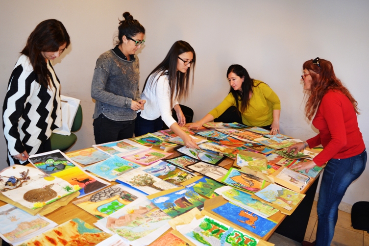 El jurado seleccionó los 12 dibujos ganadores que formarán parte del "Eco-Calendario Puntano 2019".