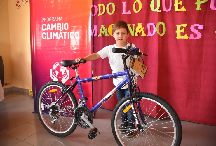 Mariano Lucero, alumno de la Escuela Nº 17 “Luis Jofré y Meneses”, de Salinas del Bebedero.