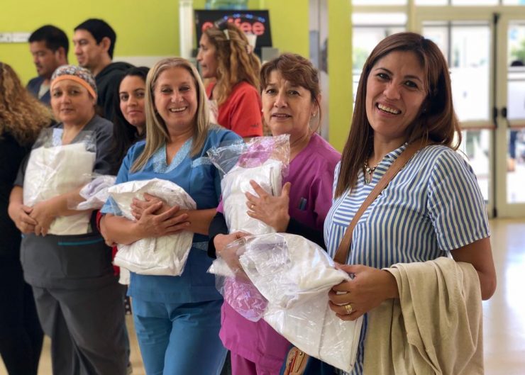 Trabajadores de la Maternidad Provincial recibieron ropa de trabajo