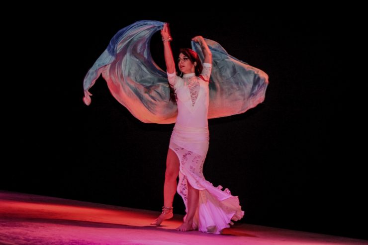 Noche de gala con la bailarina internacional Shahdara en el “Molino Fénix”
