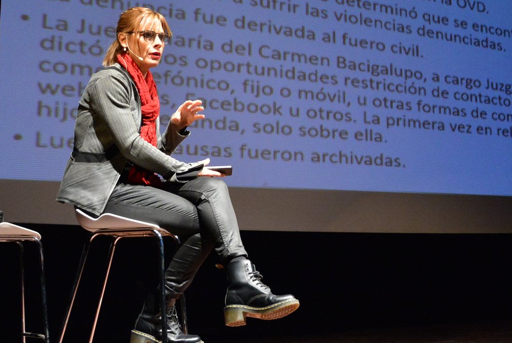 La periodista Mariana Carbajal disertó en el ciclo “Empoderarte”