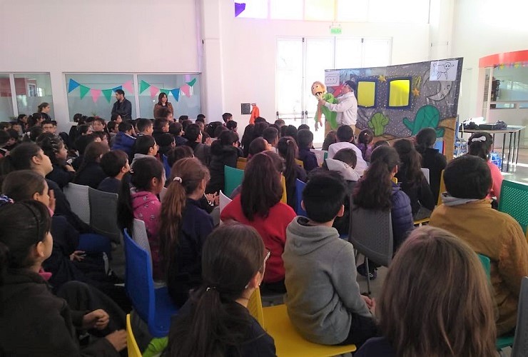 La Escuela Generativa “Luis B. Lusquiños” cerró su primera semana de actividades escolares