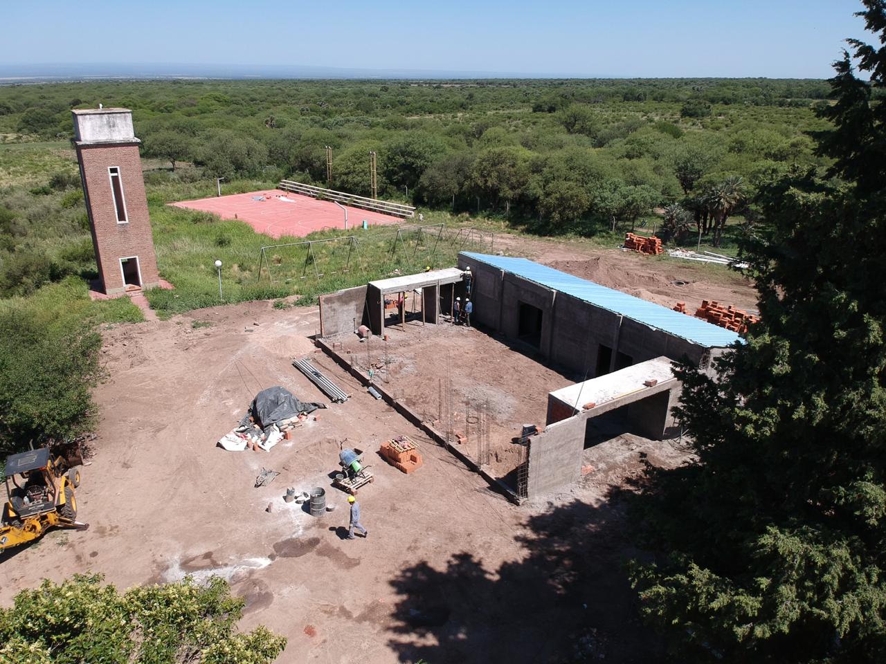 Progresa a buen ritmo la construcción de la escuela del paraje Balcarce