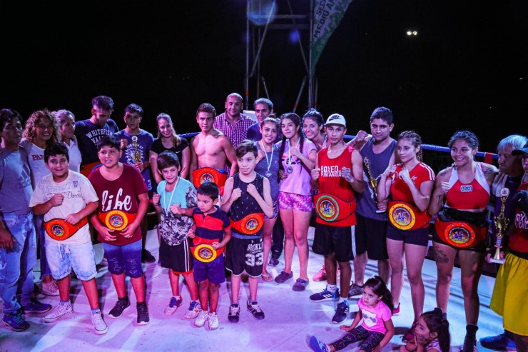 El “Boxeo de la Puntanidad” brilló en el Parque de Las Naciones