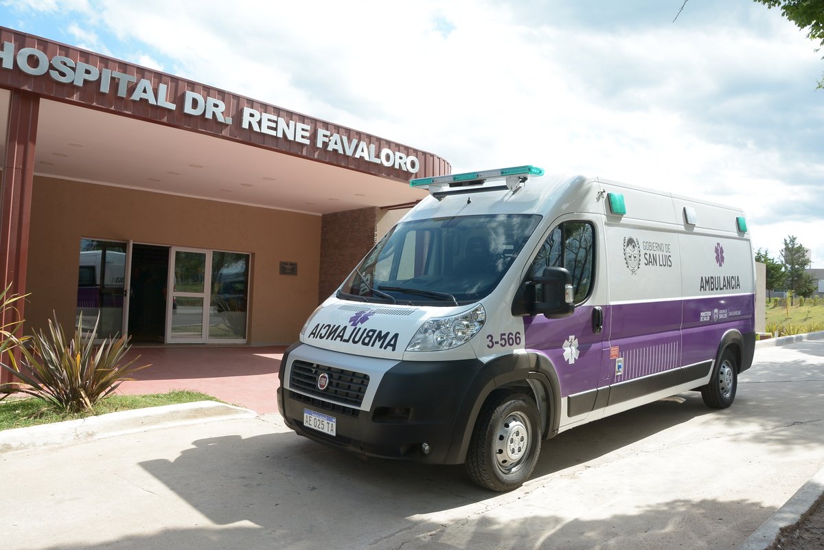 El Hospital Regional “René Favaloro” de El Trapiche recibió una ambulancia de alta complejidad