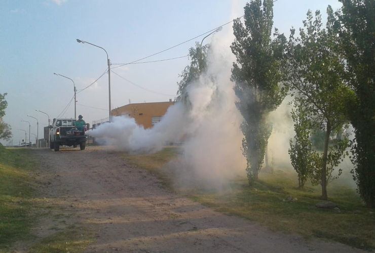 Continúan las fumigaciones preventivas contra el Dengue en toda la provincia