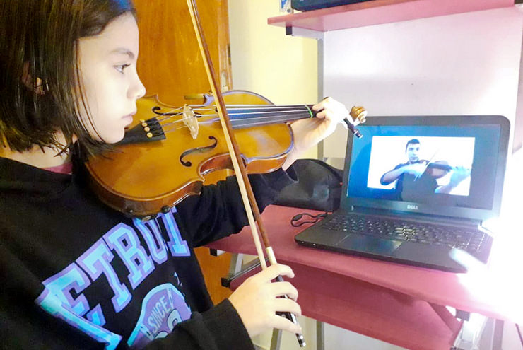 Alumnos de la Escuela de Música ULP arrancaron con las clases virtuales