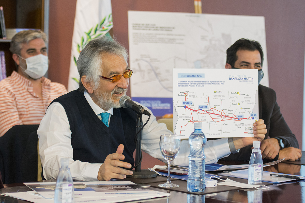 El gobernador le presentó a la Nación el proyecto de reactivación del Ramal San Martín en el tramo San Luis-Villa Mercedes