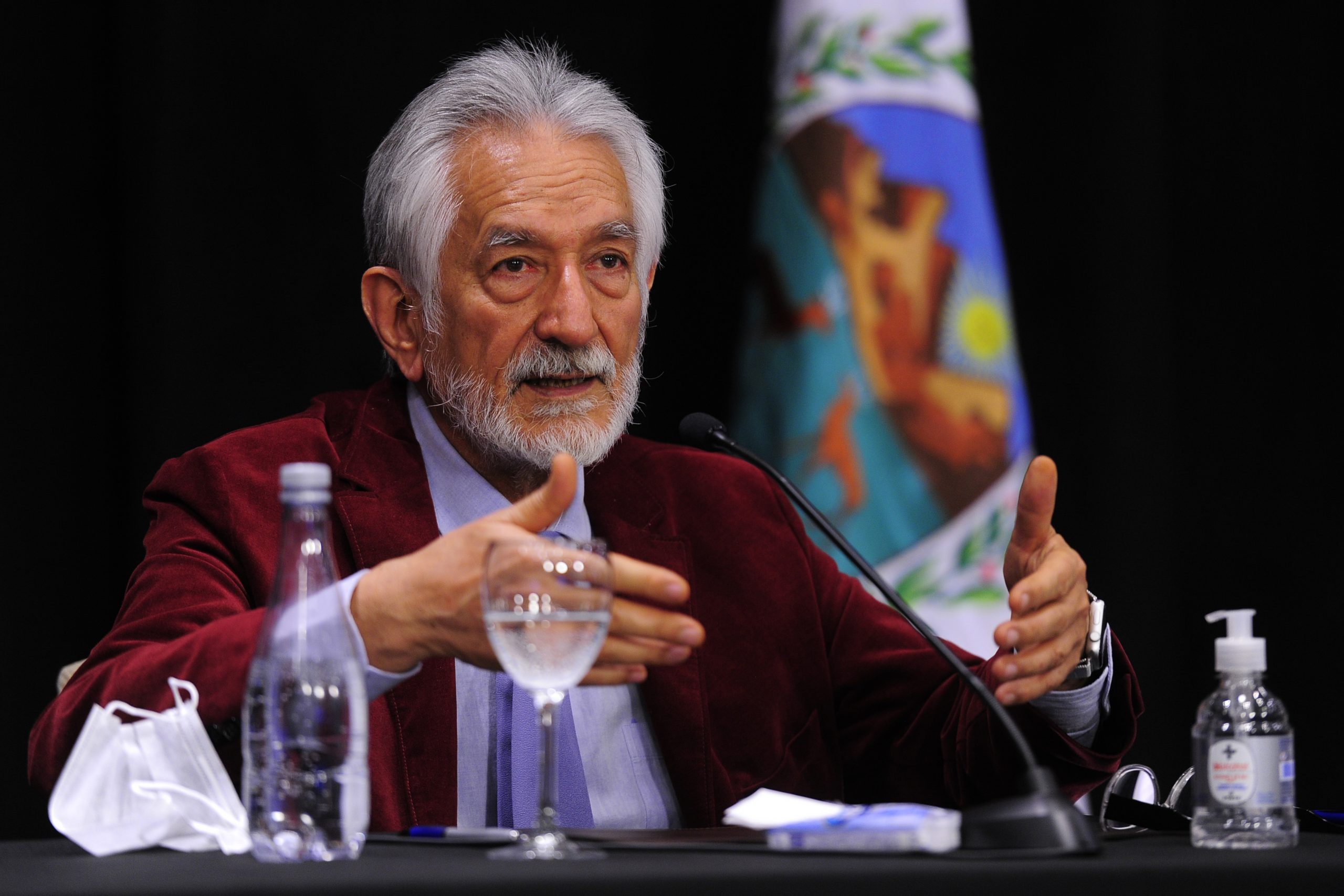 Rodríguez Saá: “Nuestras finanzas están sanas y el presupuesto es equilibrado”
