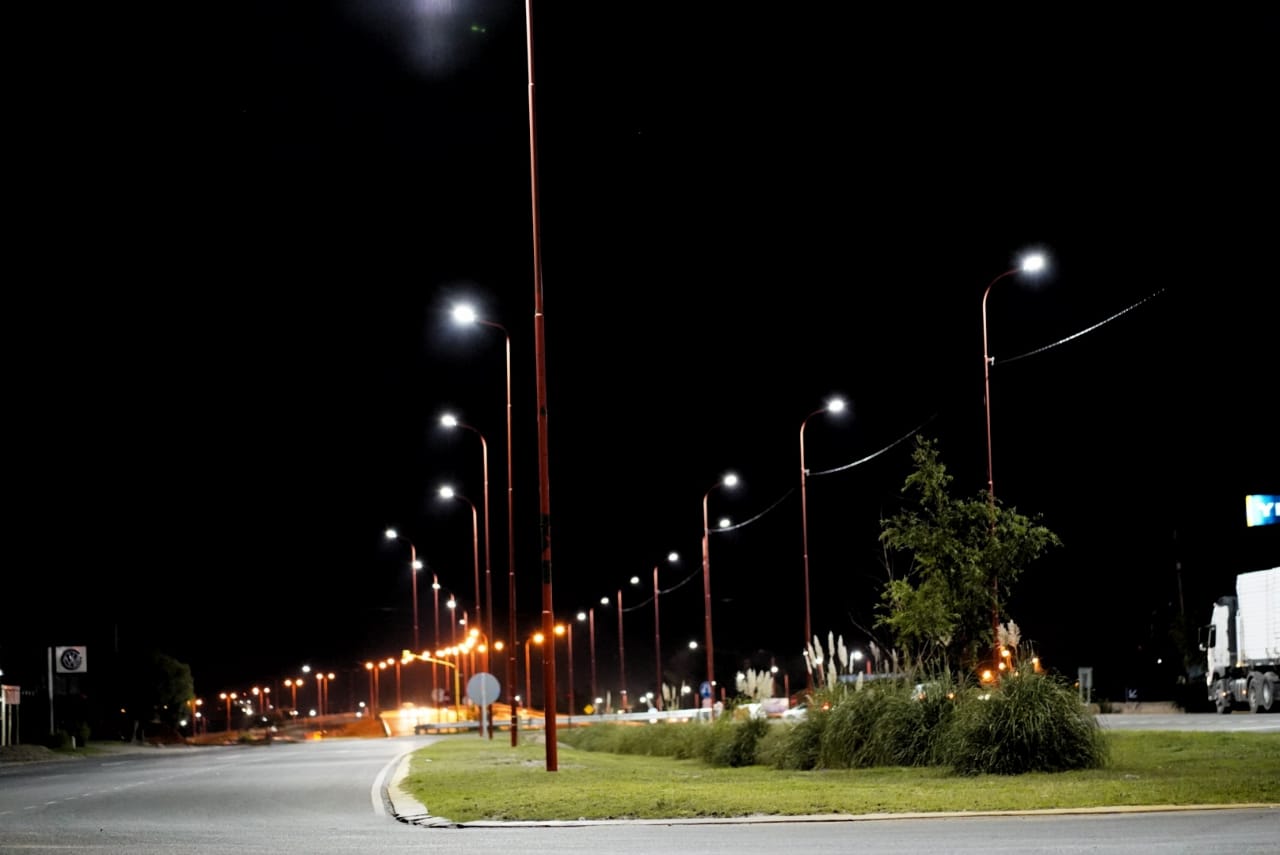 El Gobierno provincial ejecuta un plan de eficiencia energética con tecnología LED