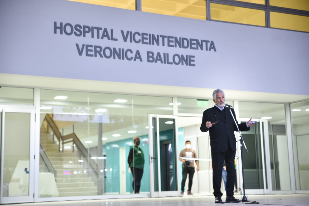 El gobernador inauguró el Hospital “Viceintendenta Verónica Bailone” que cuenta con un sector de terapia intensiva