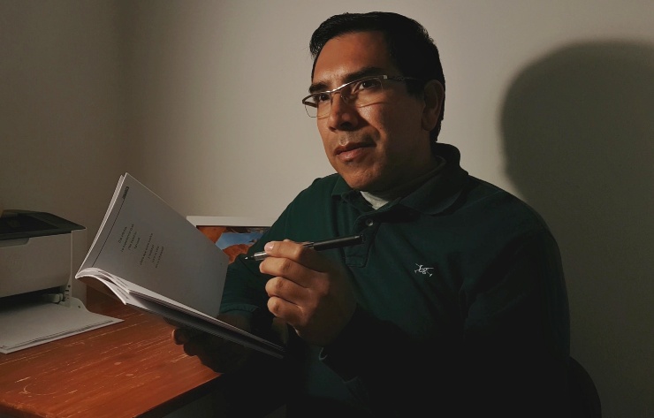 El poeta Darío Arístides Molina recibió una mención de honor del Instituto Cultural Latinoamericano de la ciudad de Junín