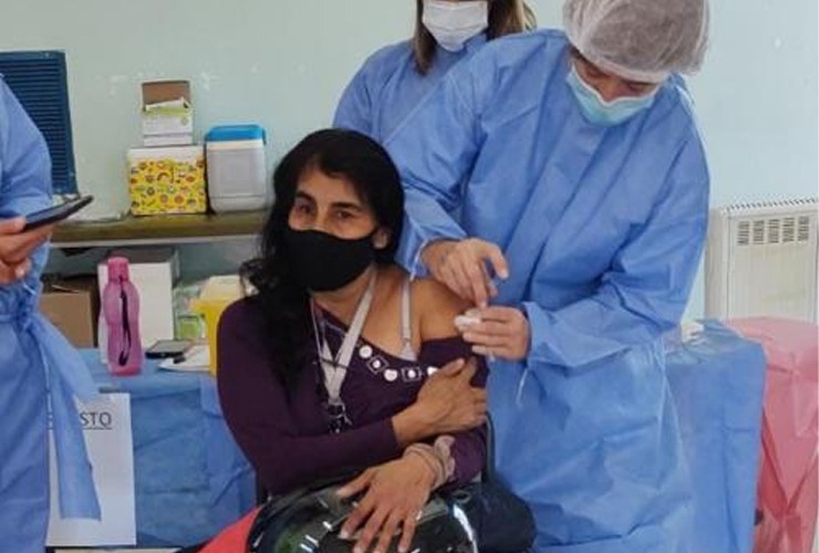 En La Punta, convocaron a 800 personas para vacunarse contra el Coronavirus