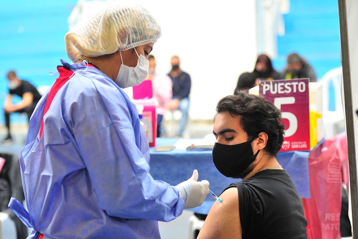Este miércoles más de 7.500 vecinos recibirán su vacuna contra el Coronavirus