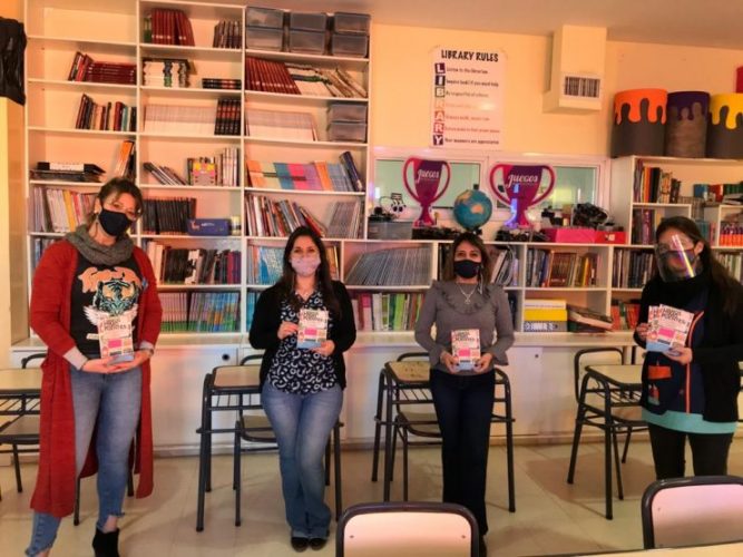 Este lunes lanzan “Libros como Puentes”, un programa que acerca la literatura a las escuelas