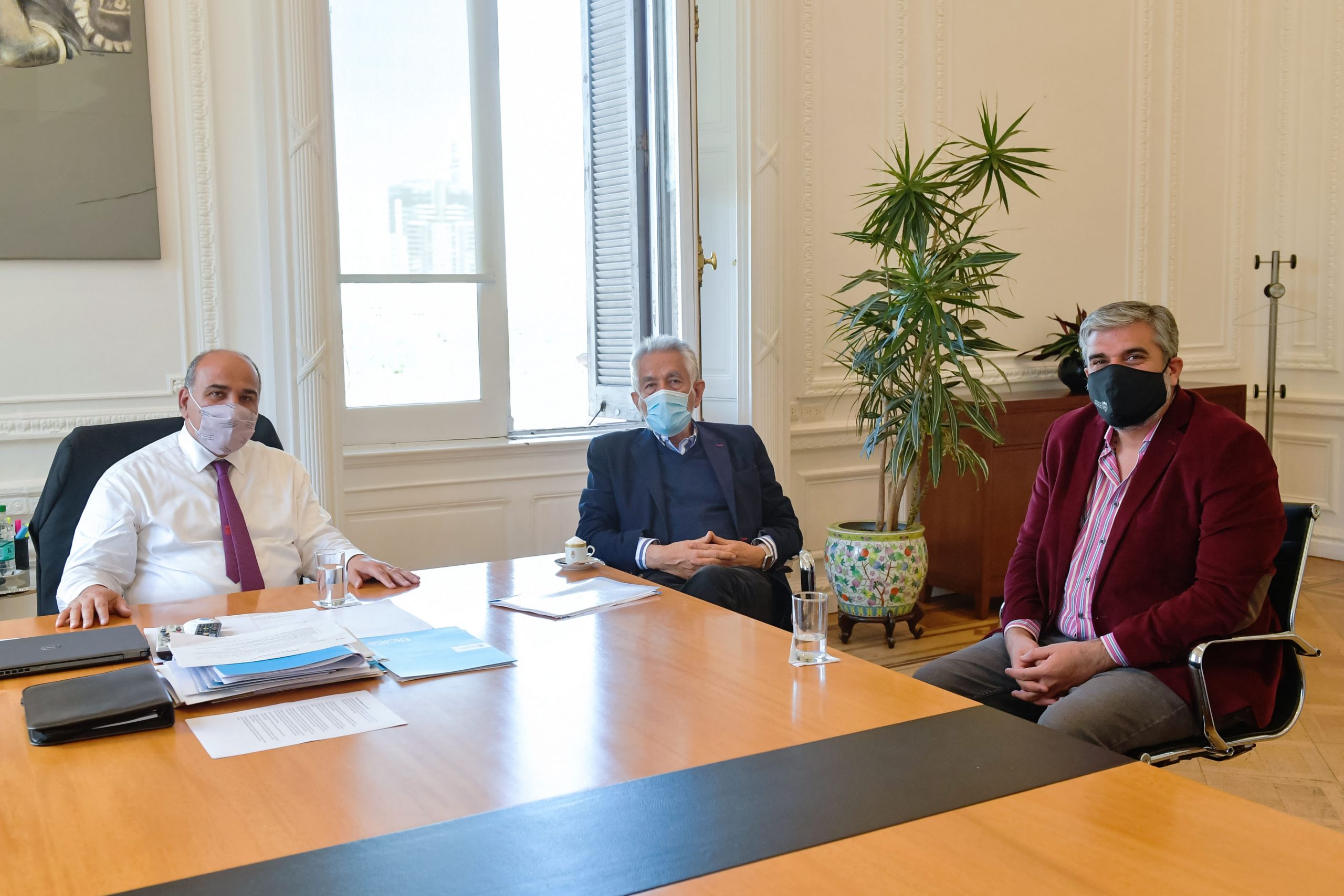 El gobernador se reunió con el Jefe de Gabinete de Ministros de la Nación Juan Manzur