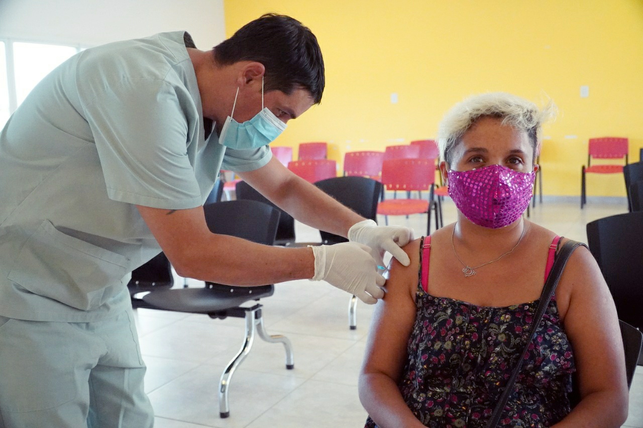 Merlo: intenso operativo de vacunación en el Hospital “Madre Catalina” durante toda la semana