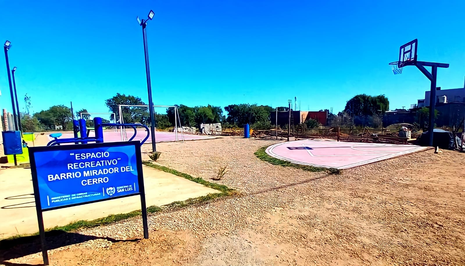 El espacio recreativo pedido por los vecinos del Barrio Mirador del Cerro II está casi finalizado