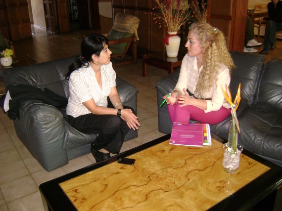 La secretaria de Estado de la Mujer, Gabriela Lattuca, visitó especialmente San Luis para reunirse con la jefa del Subprograma Mujer y Comunidad, Soledad Salvi.