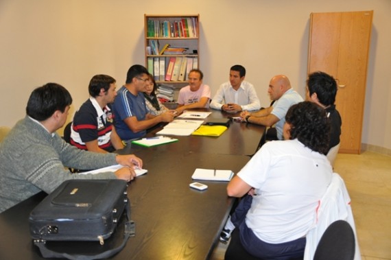 La reunión se realizó en la Sala de Reuniones Planta Baja del Edificio Proyección al Futuro, Terrazas del Portezuelo. 