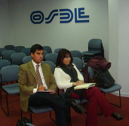 Gerardo Hernán Ochoa junto a  Gabriela Troiani.