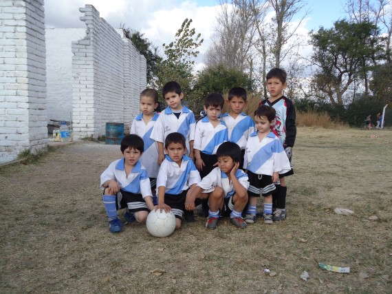 Con137 comienza el fútbol infantil mercedino