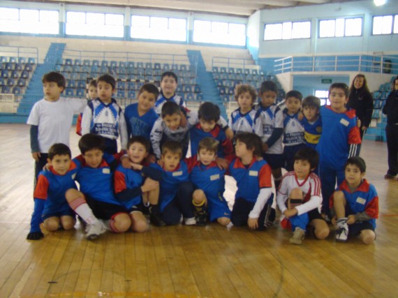 Fútbol 7 Recreativo nuclea a chicos de entre 6 y 8 años.