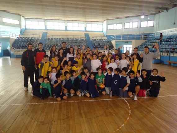 Se hiniciaron las jornadas deportivas en la disciplina de Handball.