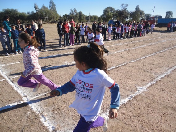 Los chicos participaron de las competencias de atletismo de los Juegos Intercolegiales.