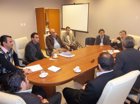 Reunión realizada en el Ministerio de Industria con las empresas Droguería Suizo Argentina S.A. y con Metrovial S.A. 