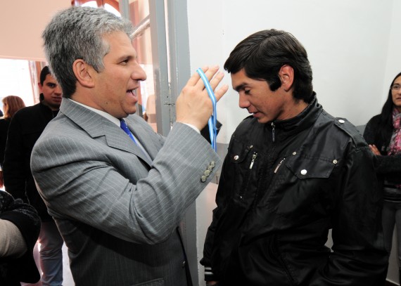 Claudio Poggi,  estuvo presente en la disputa de la primera final de ajedrez de los Juegos Intercolegiales.