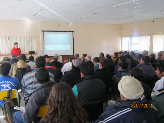 Asistieron 130 personas que ya habían recibido los conocimientos teóricos que el equipo del Ministerio impartió en el curso que se dictó la semana pasada.