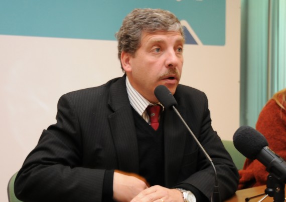 El ministro de Industria, Comercio, Minería y Transporte, Walter Padula.