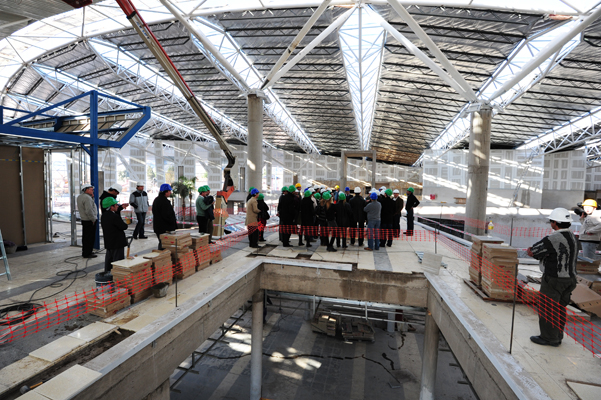 Concejales visitaron las obras de la Estación de Interconexión Regional de Ómnibus
