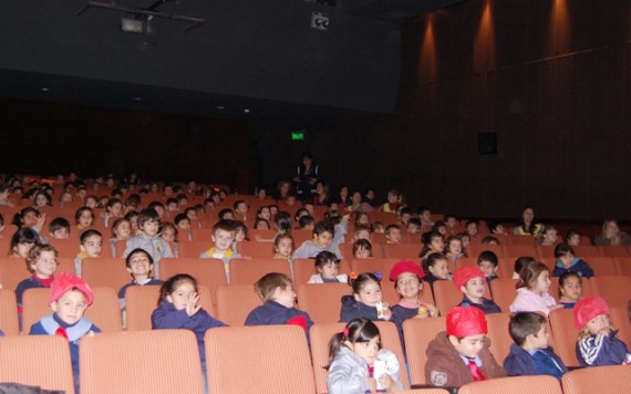 Ciclos de cine gratuitos en el Centro Cultural Puente Blanco.