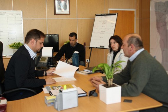 El ministro del Campo junto a los representantes de Yanquetruz