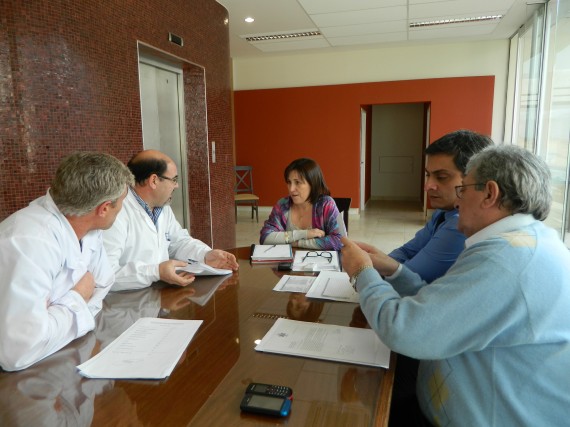 Este viernes la ministra de Salud, Teresa Nigra, se reunió con el jefe del Servicio de Cirugía de Adultos del Hospital “Juan Domingo Perón” de Villa Mercedes.