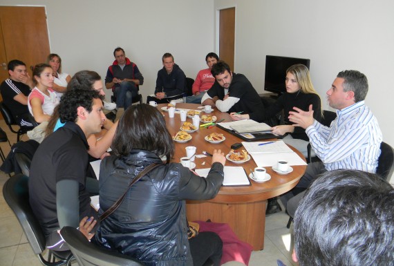 Se realizaron reuniones con profesores que participan del plan