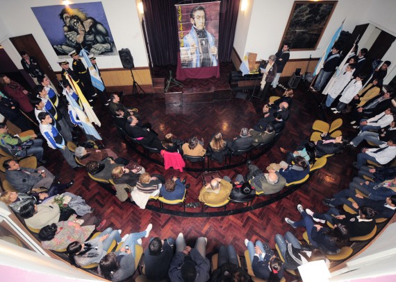 El acto de conmemoración del 162 aniversario de la muerte del General San Martín se realizó en la Casa de Las Culturas.