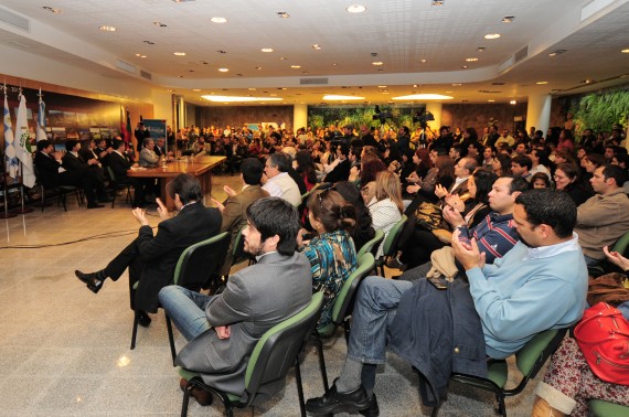 El acto se realizó en el Salón Blanco de Terrazas del Portezuelo.