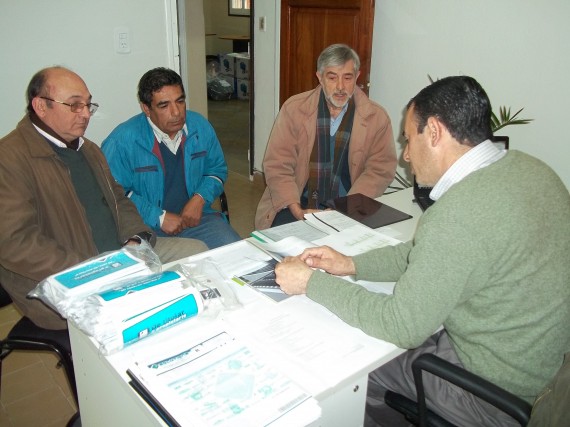 De la reunión participaron, funcionarios del ministerio de Inclusión Social y representantes  de Sumo Argentina.